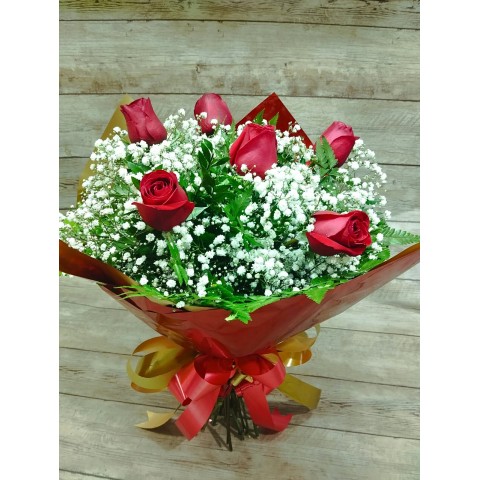 Buquê Tradicional com 6 Rosas Vermelhas